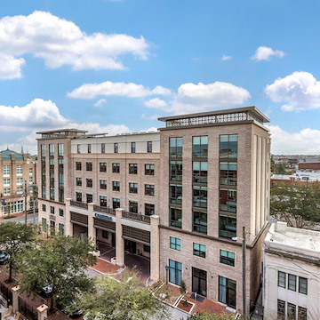 What are the check-in and check-out times for Cambria Hotel Savannah?